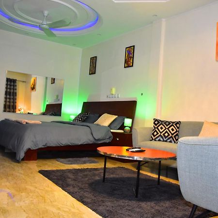 Gilles Golden Palace Abomey-Calavi Ngoại thất bức ảnh