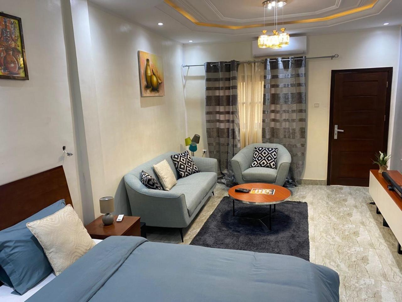 Gilles Golden Palace Abomey-Calavi Ngoại thất bức ảnh