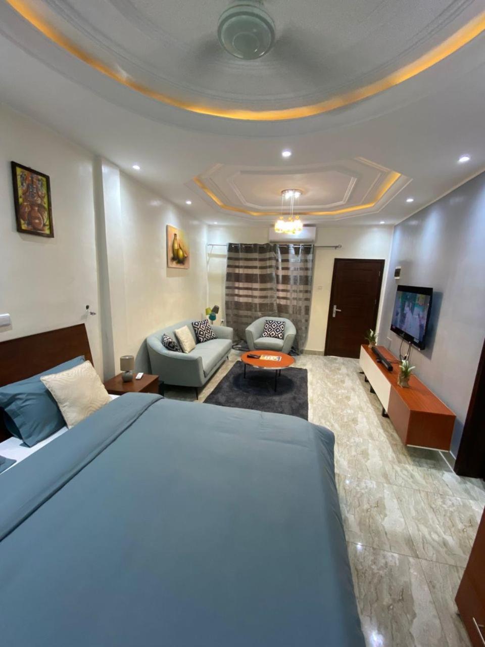 Gilles Golden Palace Abomey-Calavi Ngoại thất bức ảnh